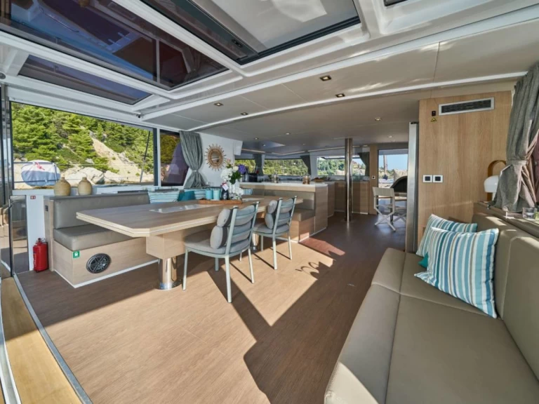 Vermietung Katamaran Bali mit Führerschein