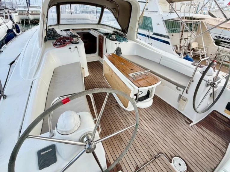 Vermietung Segelboot Bénéteau mit Führerschein