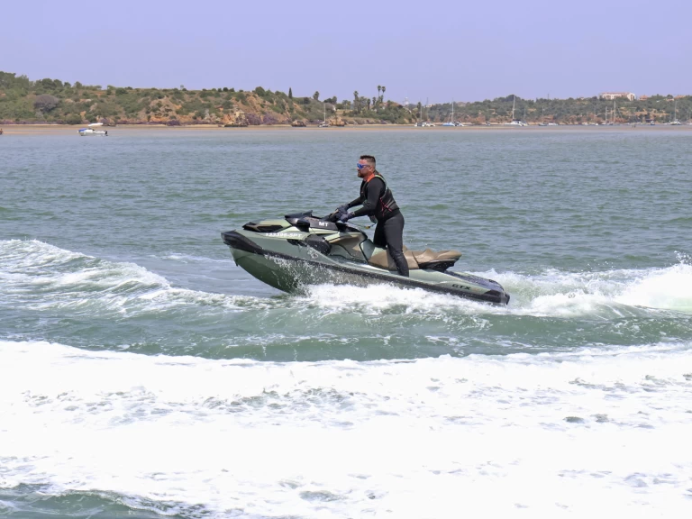 Jetski mieten in Portimão zum besten Preis