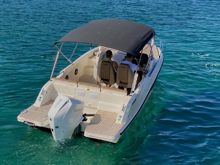 Motorboot mieten in Tribunj - Quicksilver Activ 675 Sundeck