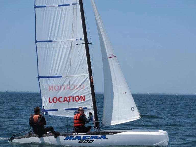 Ein Nacra 500 FUN mieten in Carnac