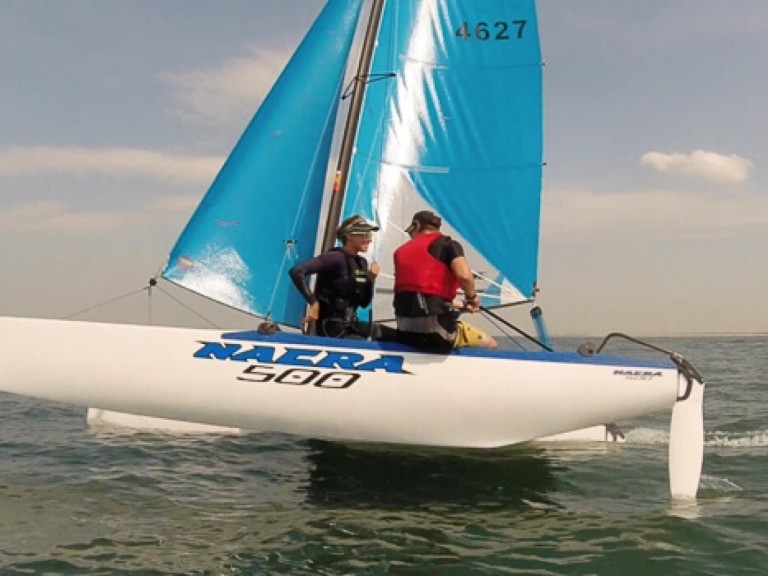 Ein Nacra 500 FUN mieten in Carnac
