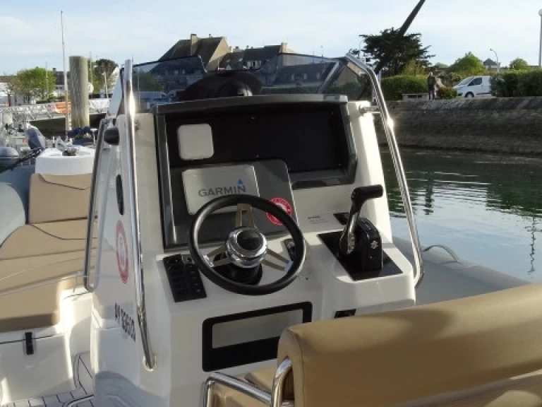 Ein Bwa Sport 26 GTO mieten in La Trinité-sur-Mer