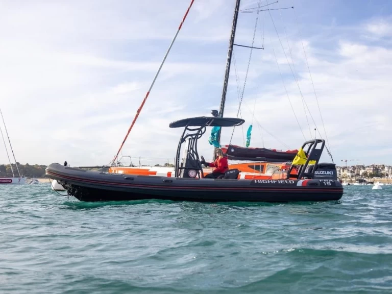 Schlauchboot mieten in La Trinité-sur-Mer zum besten Preis