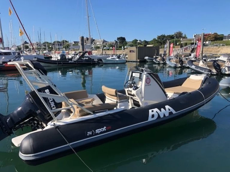 Schlauchboot mieten in La Trinité-sur-Mer zum besten Preis
