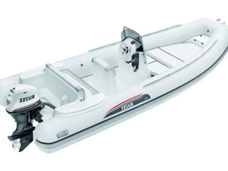 Ein Selva Sport D.570 mieten in Antibes