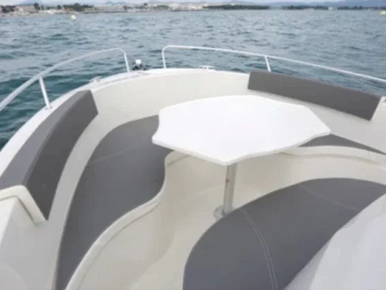 Motorboot mit oder ohne Skipper Pacific Craft mieten in Antibes