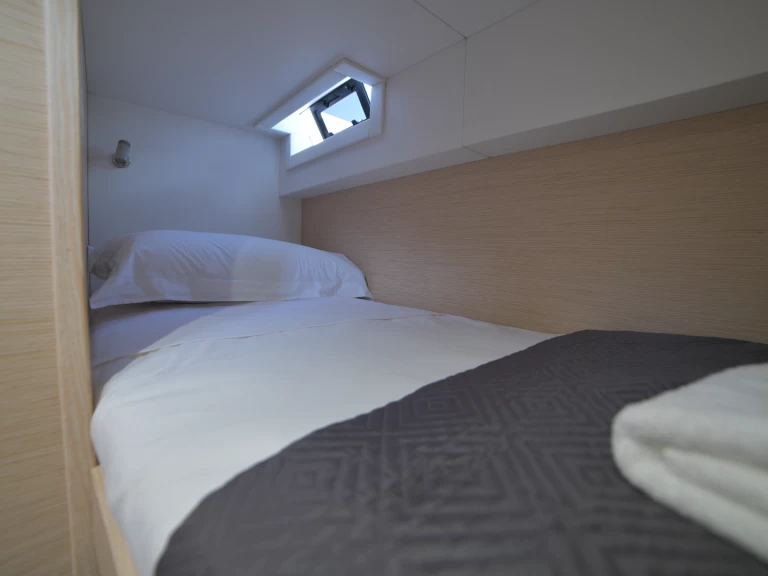 YachtCharter in Salerno - Dufour Dufour Catamarans 48 Sail auf SamBoat