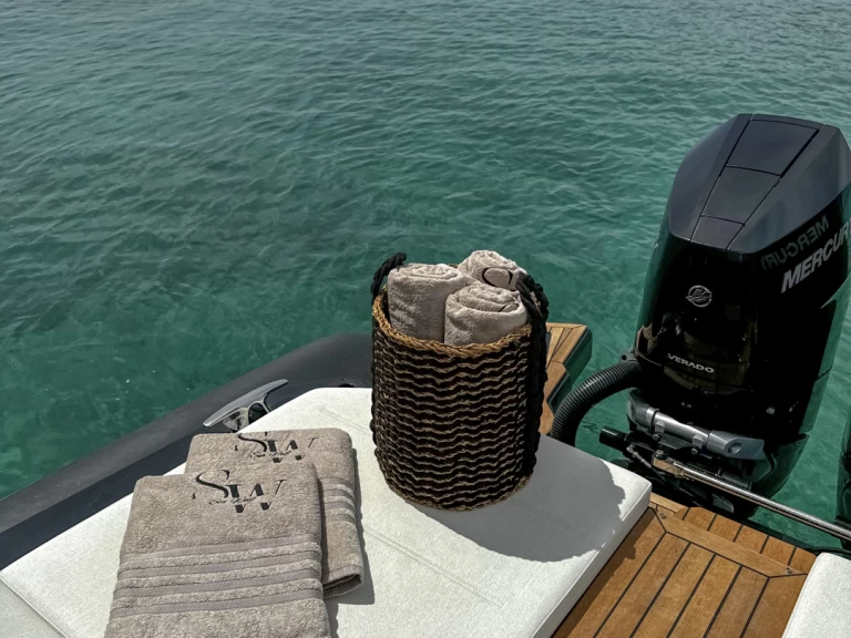 Boot mieten Athen günstig Shadow 40