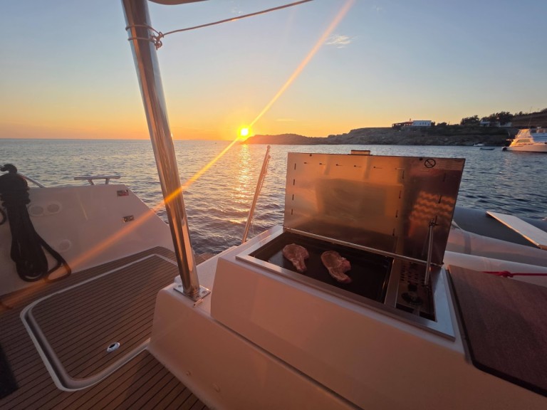 Ein Fountaine Pajot Elba 45 mieten in Rhodos
