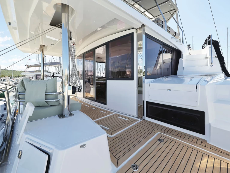 Katamaran mit oder ohne Skipper Bali mieten in Sukošan