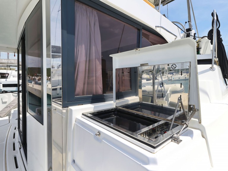 Bootsverleih Bali Bali Catspace Voile Sukošan Samboat