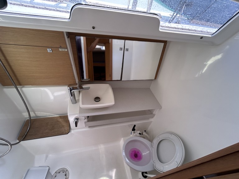 Bootsverleih Dufour Dufour 430 Grand Large Gouviá Samboat