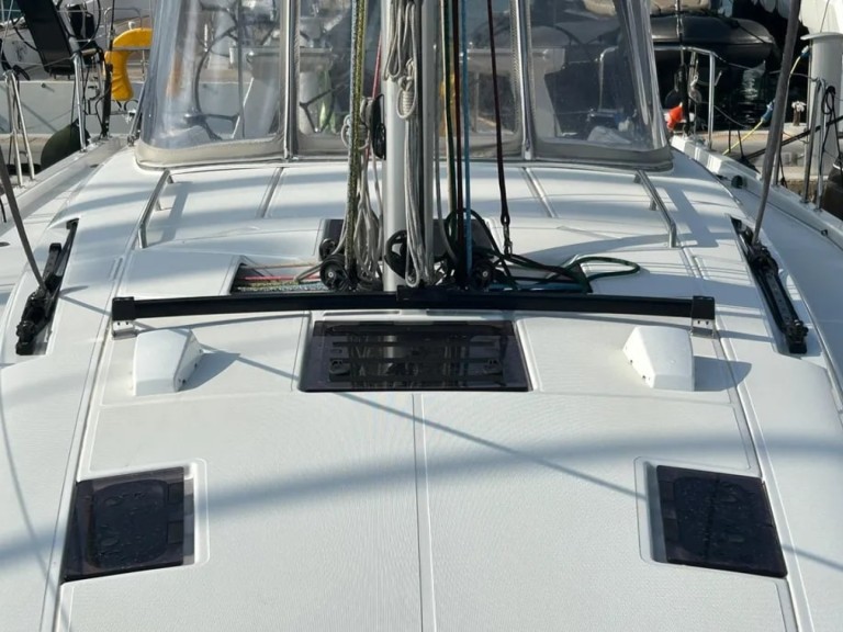 Segelboot mieten in Lavrion - Bénéteau First 44