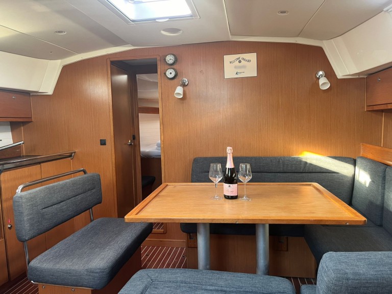 Bavaria Cruiser 45 mieten Sukošan