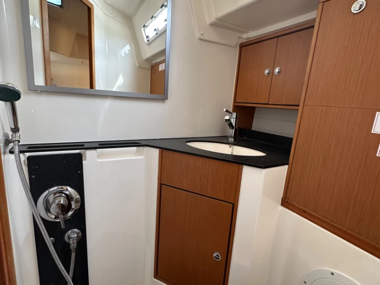 Segelboot mieten in Sukošan zum besten Preis