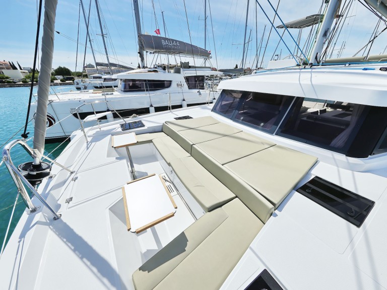 Bali Bali Catspace Voile mieten Sukošan