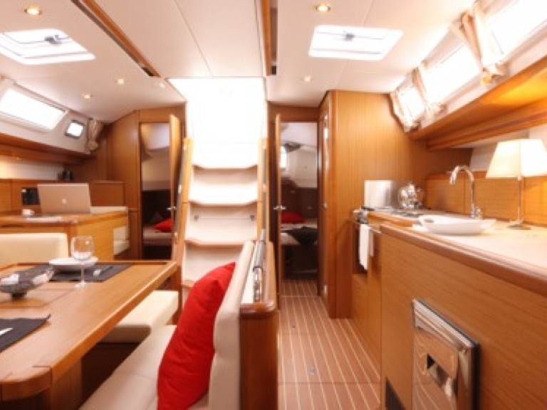 Segelboot mit oder ohne Skipper Jeanneau mieten in Pirovac