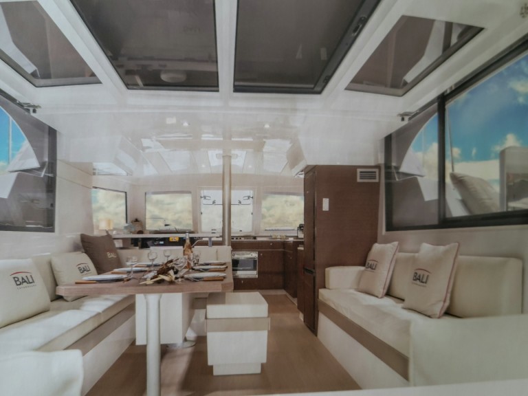 Katamaran mieten in Parham Town zum besten Preis