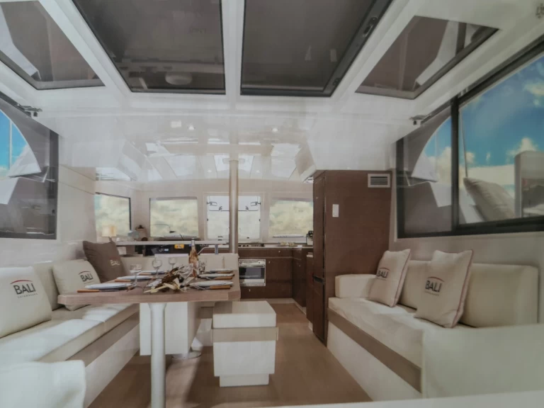 Katamaran mieten in Parham Town zum besten Preis