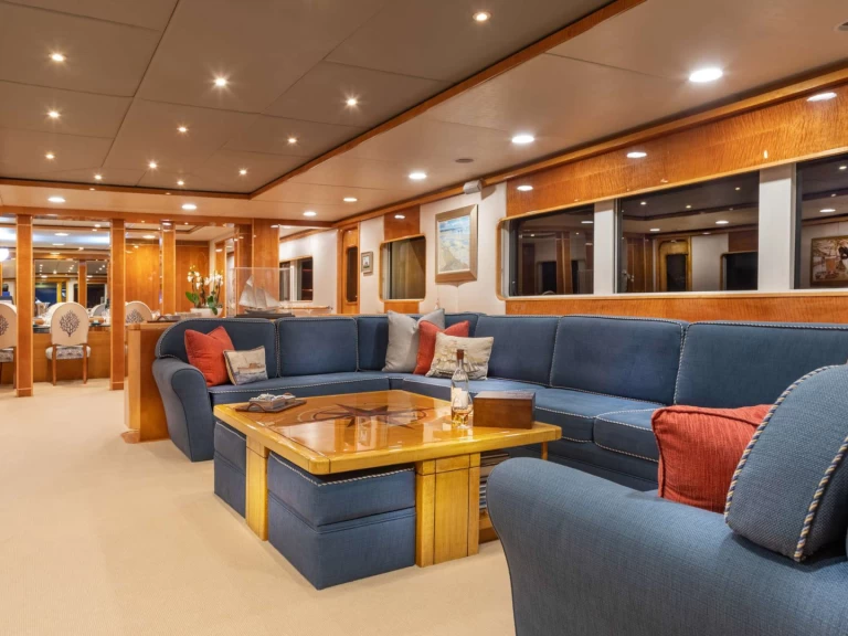 YachtCharter in Newport - NQEA Yachts Jack Hargrave design RENA auf SamBoat