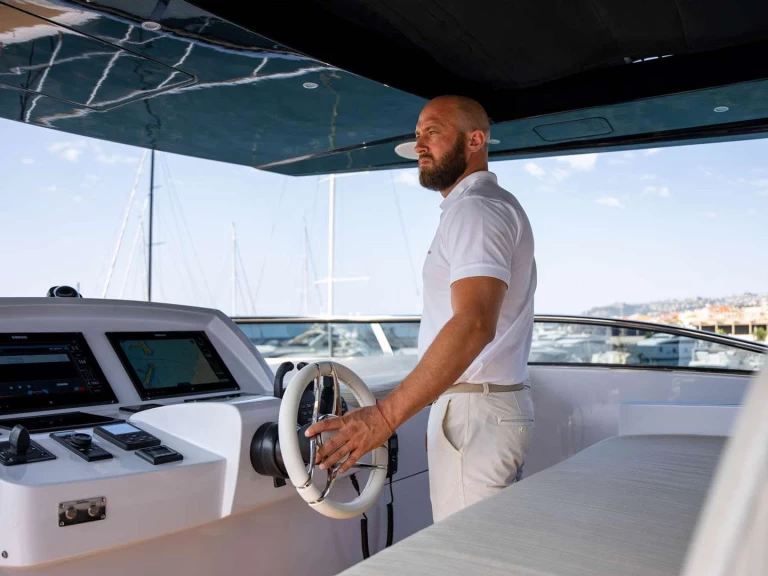 Yacht mieten in Monaco -  BACCARAT