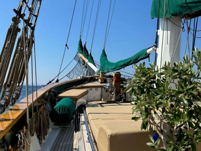 Bootsverleih Custom Gulet-Motor Sailor ARKTOS Néa Péramos Samboat