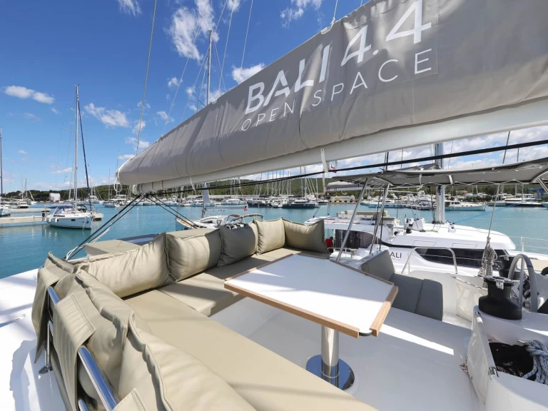 YachtCharter in Sukošan - Bali Bali 4.4 auf SamBoat