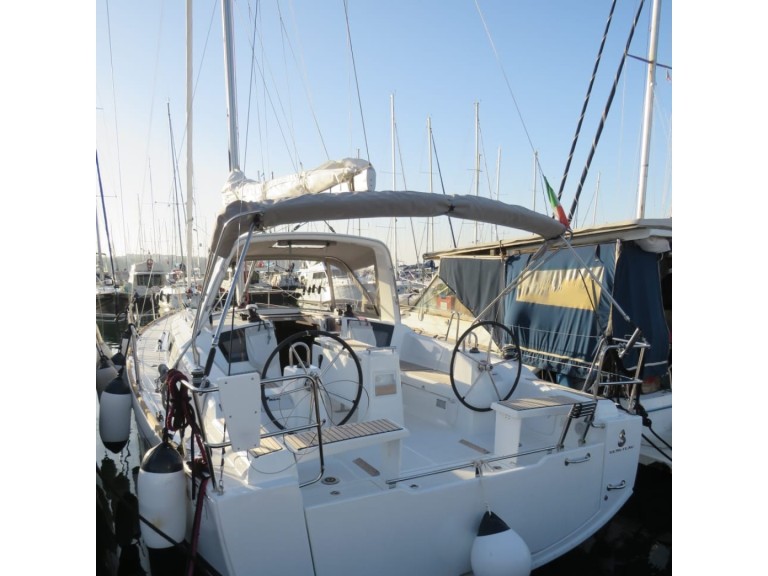 Segelboot mieten in Procida - Bénéteau Oceanis 38