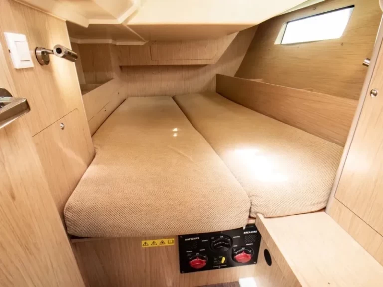 Segelboot mieten in Nikiána - Bénéteau Oceanis 41.1