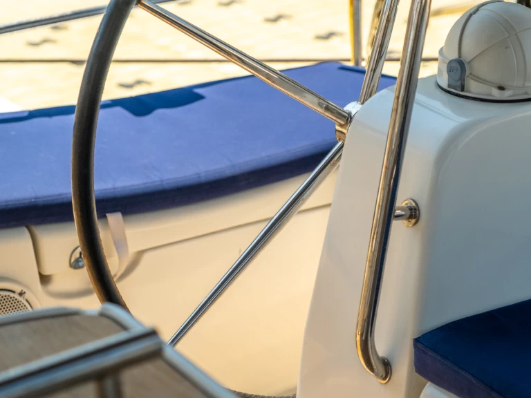 Vermietung Segelboot Bénéteau mit Führerschein