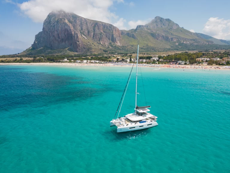 Katamaran mit oder ohne Skipper Lagoon mieten in Castellammare di Stabia