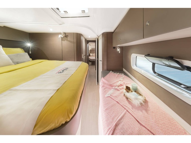 Ein Bali Bali Catspace Voile mieten in Olbia