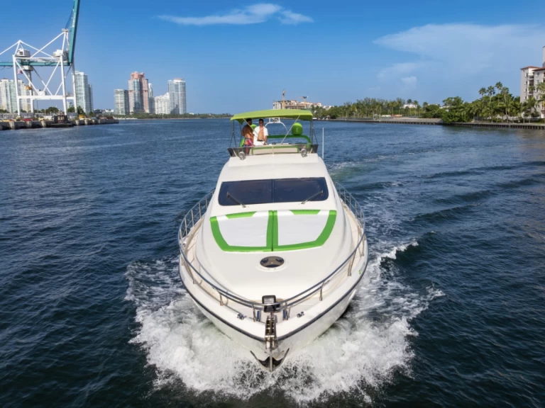 YachtCharter in Miami - Aicon Aicon 62 SL auf SamBoat