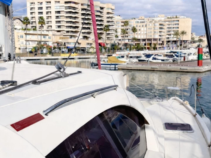Katamaran mieten in Palma de Mallorca - Robertson and Caine Leopard 44