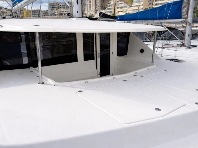 YachtCharter in Palma de Mallorca - Robertson and Caine Leopard 44 auf SamBoat