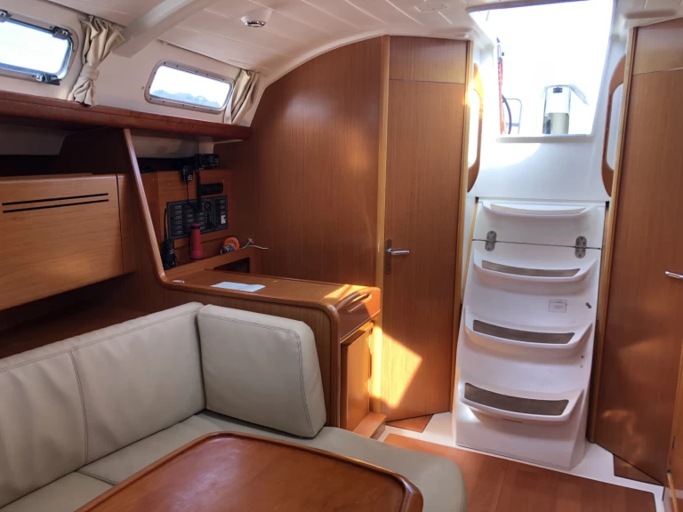 Segelboot mit oder ohne Skipper Bénéteau mieten in Saint-Mandrier-sur-Mer