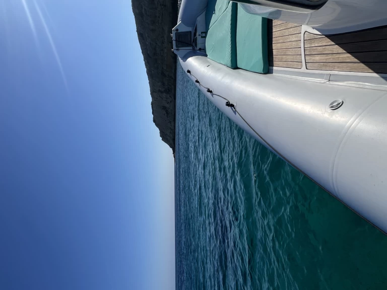 Schlauchboot mieten in Limassol Marina - Sacs Stratos 12