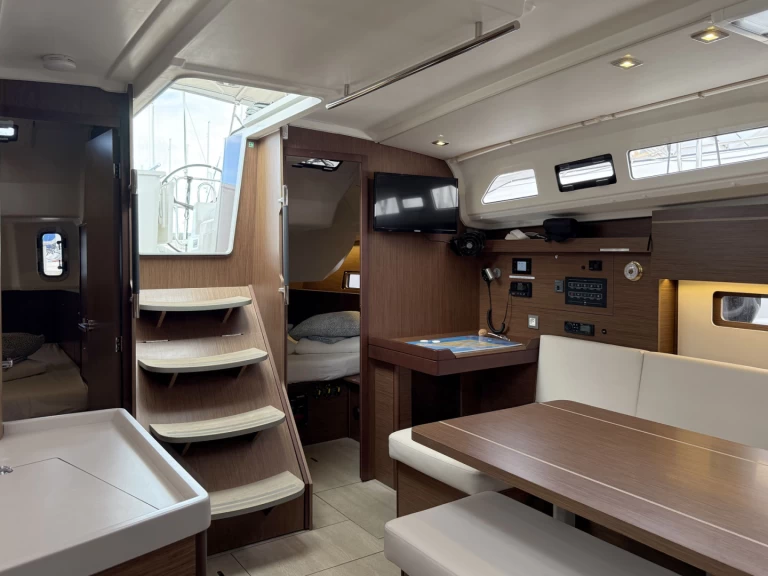 Bénéteau Oceanis 40.1 mieten Biograd na Moru