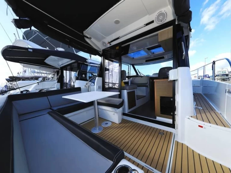 Motorboot mieten in Biograd na Moru - Jeanneau Merry Fisher 895