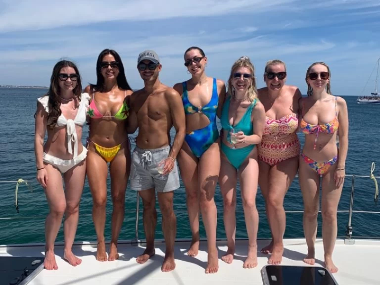 Katamaran mit oder ohne Skipper Fountaine Pajot mieten in Lagos