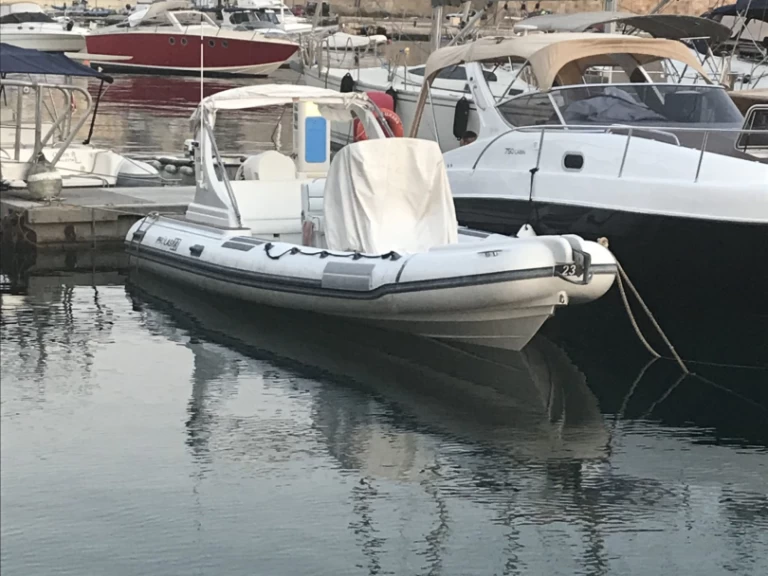 Bootsverleih Pholas 23 Sliema Samboat