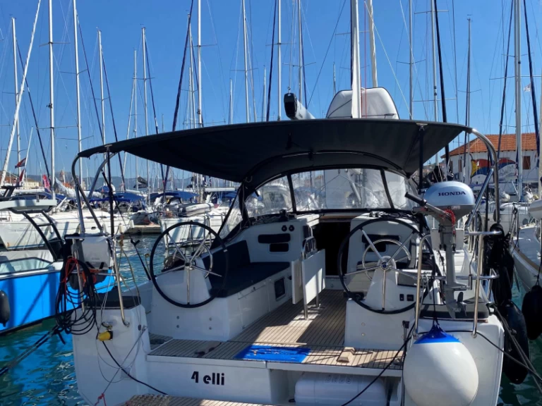 YachtCharter in Palma de Mallorca - Jeanneau Sun Odyssey 380 auf SamBoat