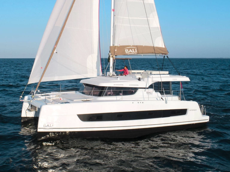 Katamaran mit oder ohne Skipper Bali mieten in Lefkáda
