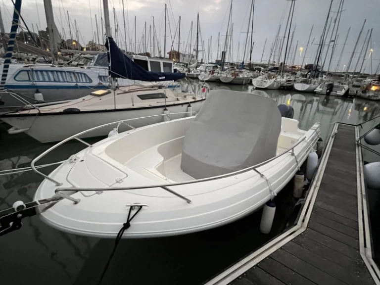 YachtCharter in La Flotte - Pacific Craft Pacific Craft 670 auf SamBoat