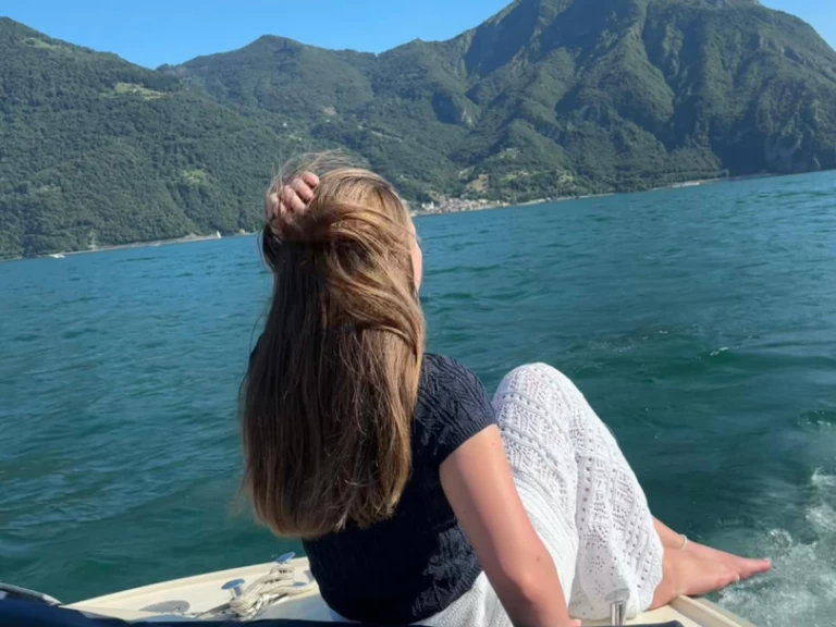 Motorboot mieten in Lovere zum besten Preis