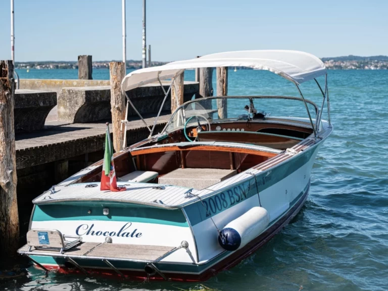 Motorboot mit oder ohne Skipper cantiere archetti mieten in Lovere