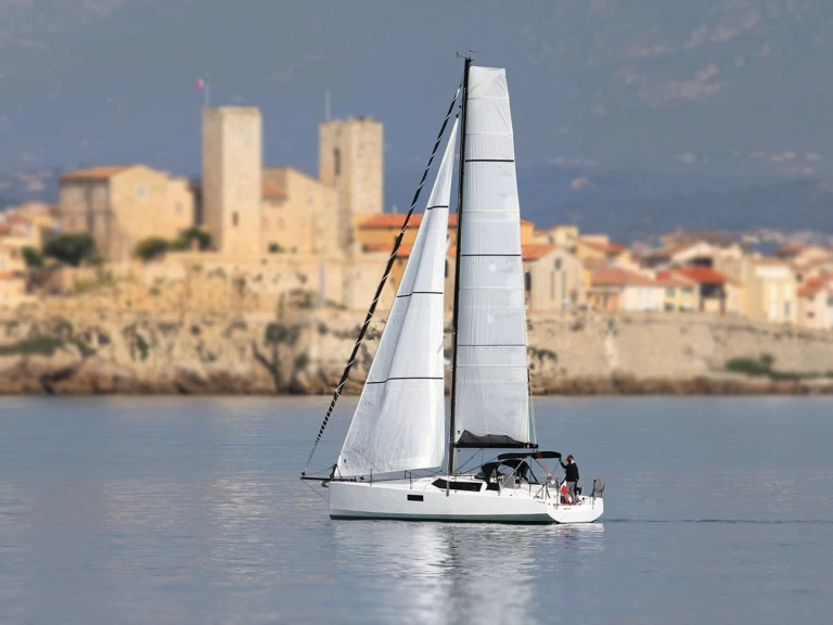 Segelboot mieten in Antibes - Pogo Structures Pogo 36