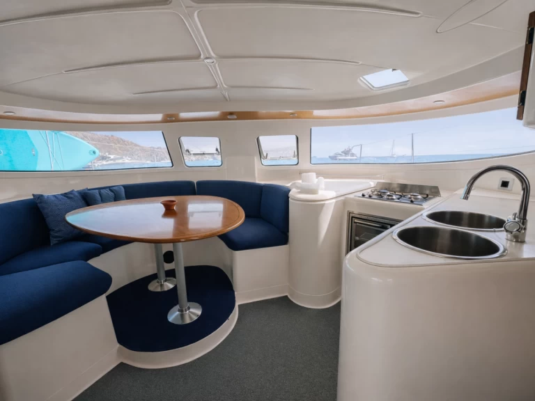 Katamaran mieten in Porroig zum besten Preis