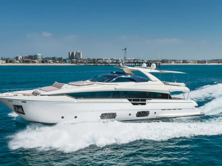 Yacht mieten in New England - Ferretti SOL SHINE 